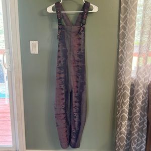Womens Kavu jumpsuit, size small. Never worn.
